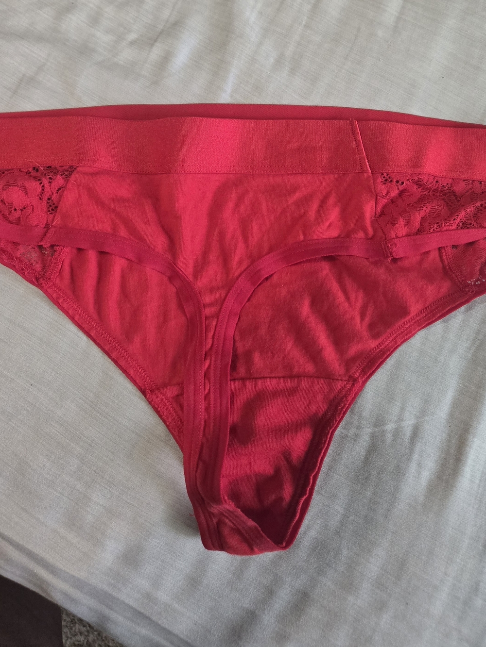 Women’s Red Lace Thong Panty with Heart Rhinestones - Picture 3 of 3